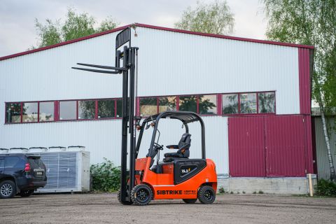 Вилочный погрузчик Sibtrike SF4 Light 15.3LA 1500 кг