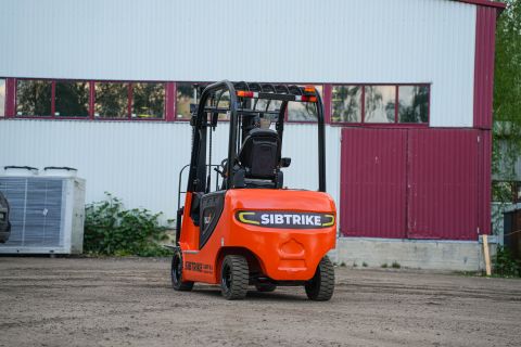 Вилочный погрузчик Sibtrike SF4 Light 15.3LA 1500 кг