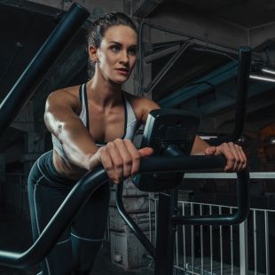 Беговая Дорожка BRONZE GYM T940M CATERPILLAR