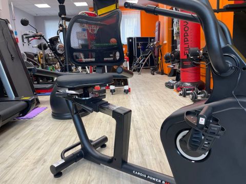 Горизонтальный велотренажер CardioPower R45
