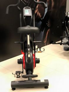  Профессиональный аэробайк UltraGym UG-AB005