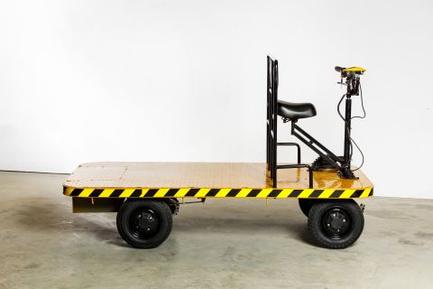 Платформенная электротележка OMA Electric SK2000 (48V 20Ah)