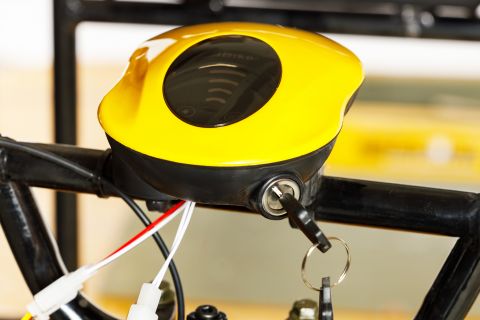 Платформенная электротележка OMA Electric SK2000 (48V 20Ah)