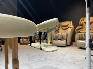Массажный стол Restpro VIP OVAL 2 крем (Витринный экземпляр)